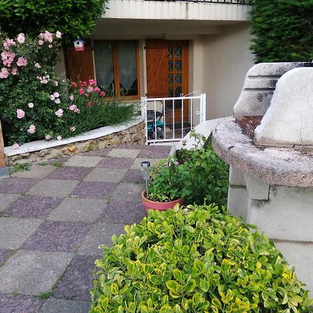 Appartement Type F2 Proche Paris 25 Km アンデレ エクステリア 写真