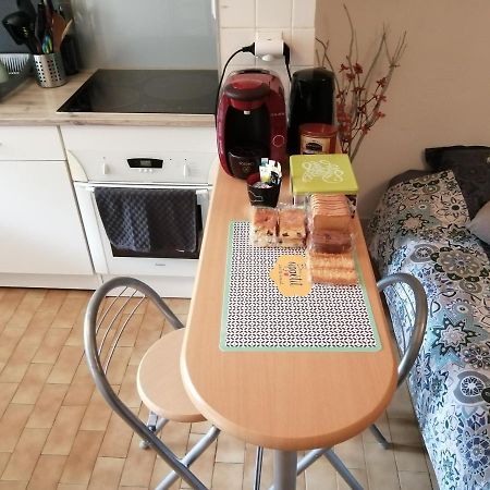 Appartement Type F2 Proche Paris 25 Km アンデレ エクステリア 写真