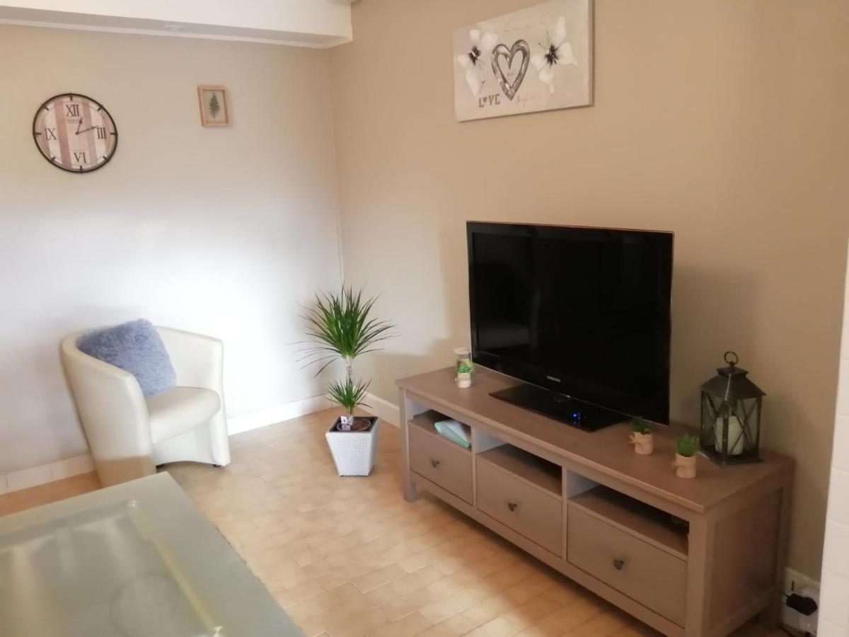 Appartement Type F2 Proche Paris 25 Km アンデレ エクステリア 写真